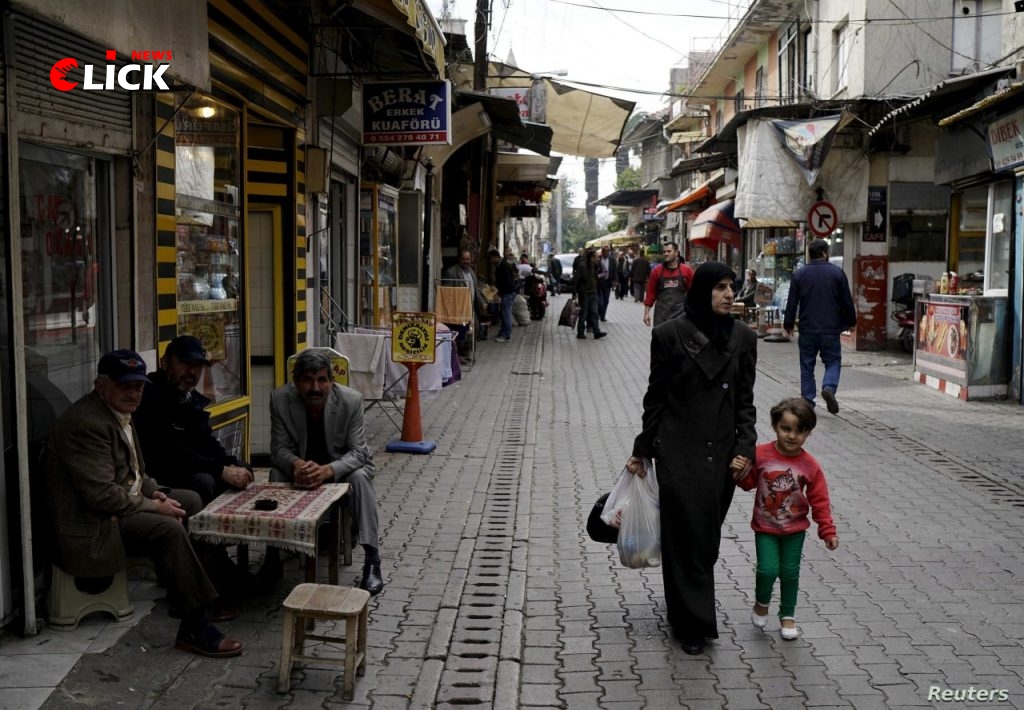 الداخلية التركية تحدد الأحياء المحظورة على السوريين في ولاية "أورفا"
