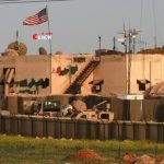 هجمات صاروخية مركزة على محيط أكبر قاعدة أمريكية شرقي سورية