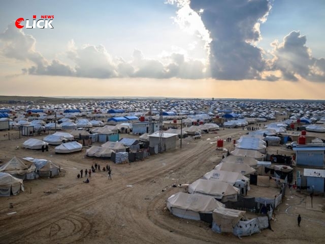"قسد" تشن حملة اعتقالات ومداهمات في مخيم رطلة بالرقة ومخيم الهول بالحسكة