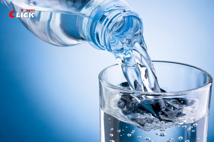 كأس الماء بـ 400 ليرة.. حرارة الأسعار تبخّر أسعار المياه القديمة