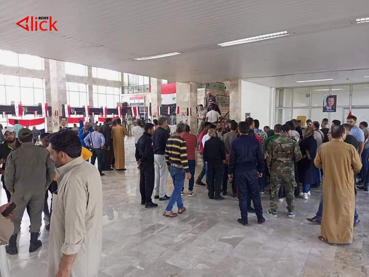 مركز التسوية في حماة يستقبل 2300 شخص منذ افتتاحه.. والعدد قابل للزيادة