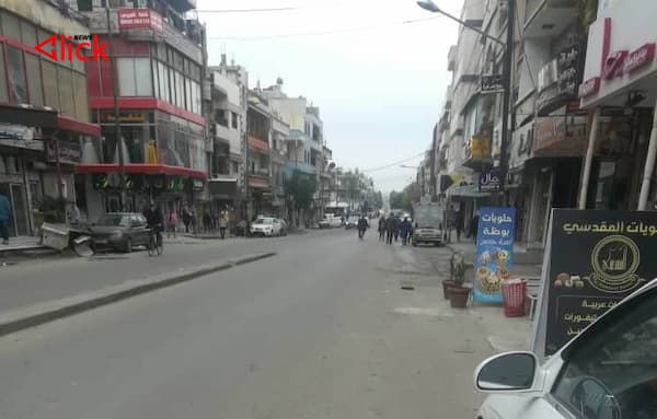 "المشي".. الحل البديل لغياب وسائل النقل في حمص