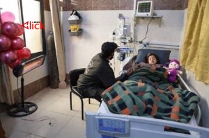 مهددة بفقدان قدميها.. تركيا تمنع إخراج طفلة سورية من إدلب لتلقي العلاج أصيبت بالزلزال