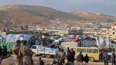 لبنان يعلن إيقاف طلبات تسوية أوضاع الرعايا السوريين المنتهية إقامتهم