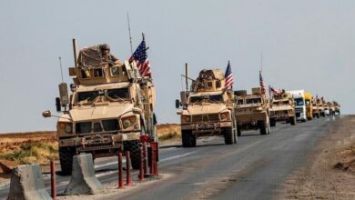 خوفاً من استهدافها.. قوات الاحتلال الأمريكي توقف إدخال قوافلها من العراق براً إلى قواعدها في الحسكة